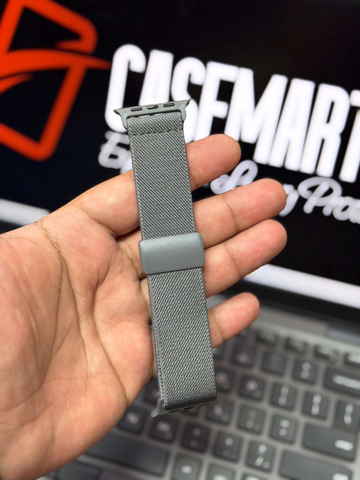 Magnetic Stretchy Nylon Loop Band - Elastic Strap for Apple Watch 42 to 49 MM