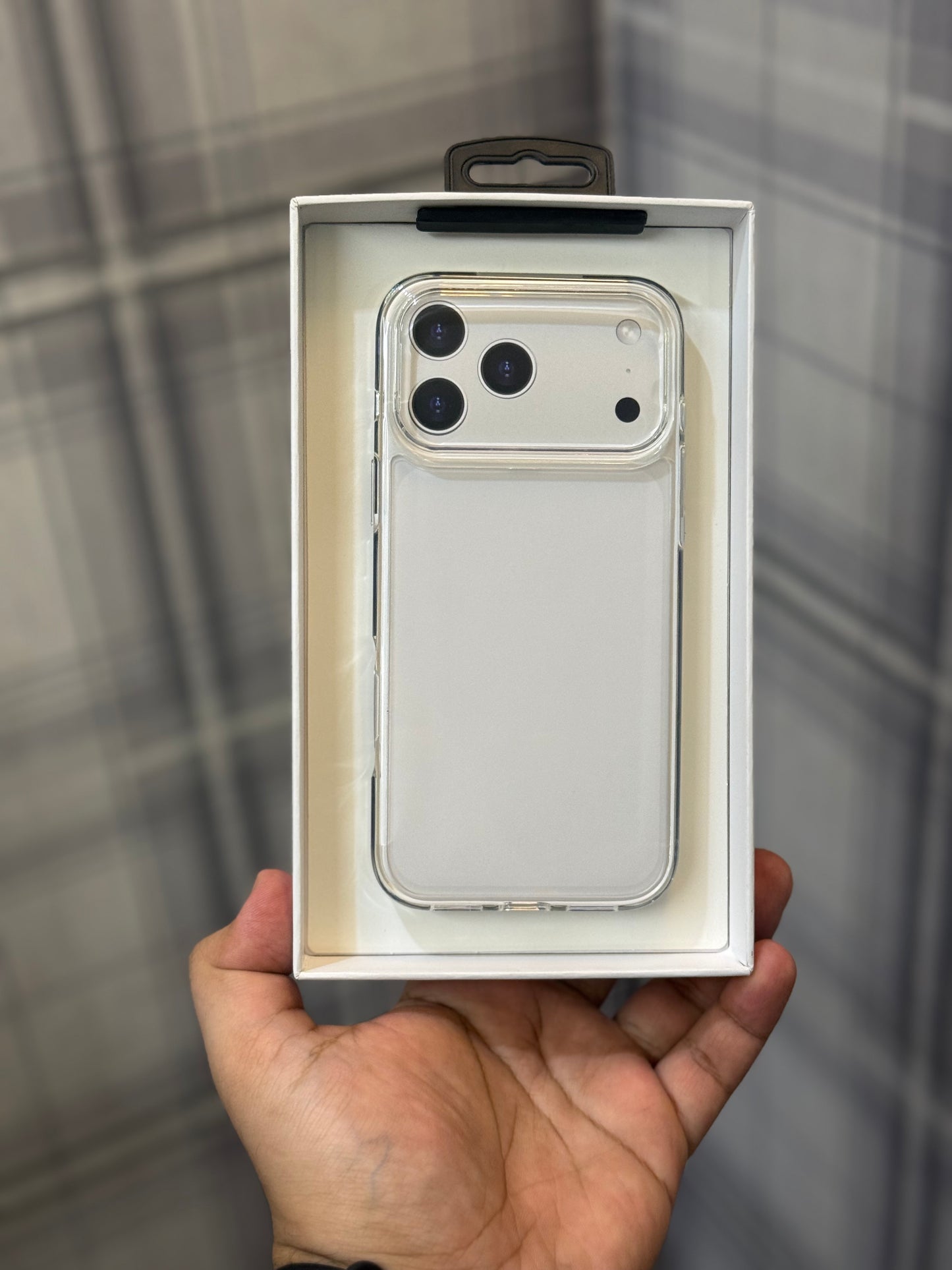 SwitchEasy Crush Series Clear Case 17 Pro Max