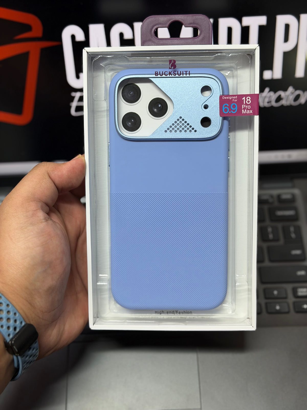 Aulumu Design MagSafe Silicone Case for 18 / 17 Pro Max