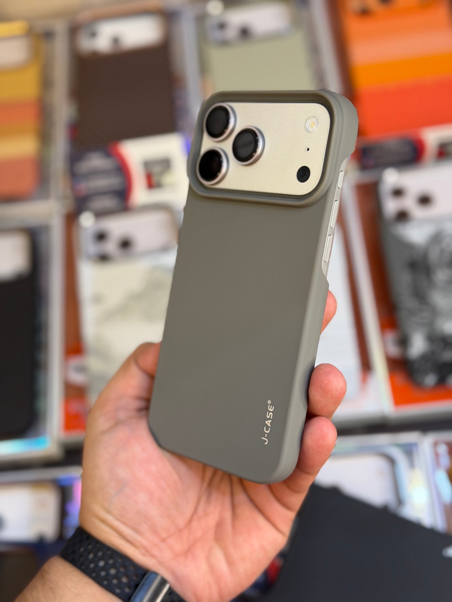 J-CASE SIDE CUT SOFT SILICONE CASE