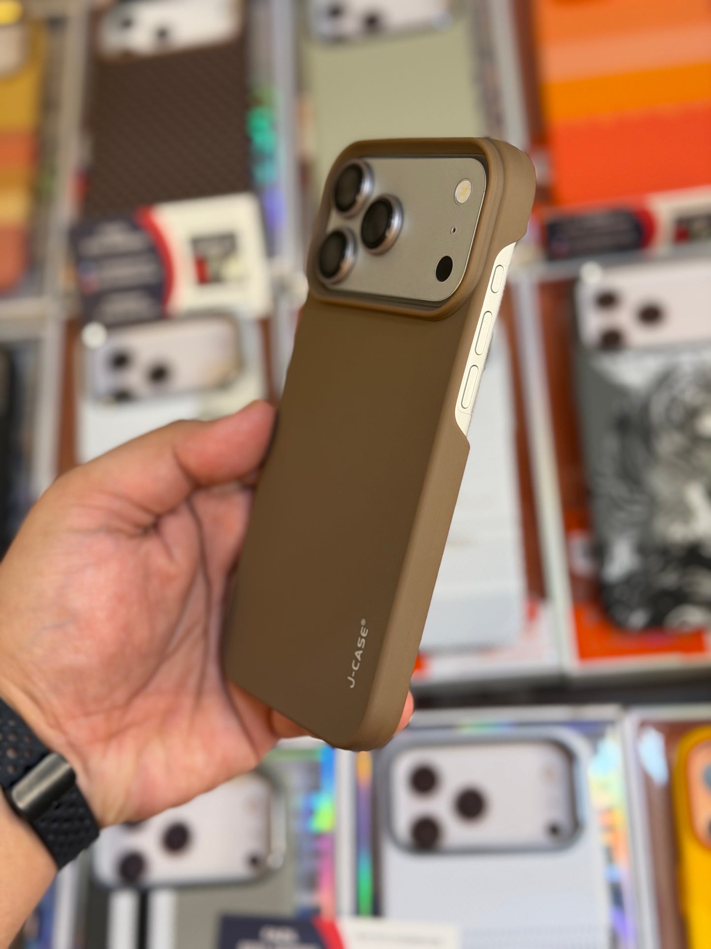 J-CASE SIDE CUT SOFT SILICONE CASE