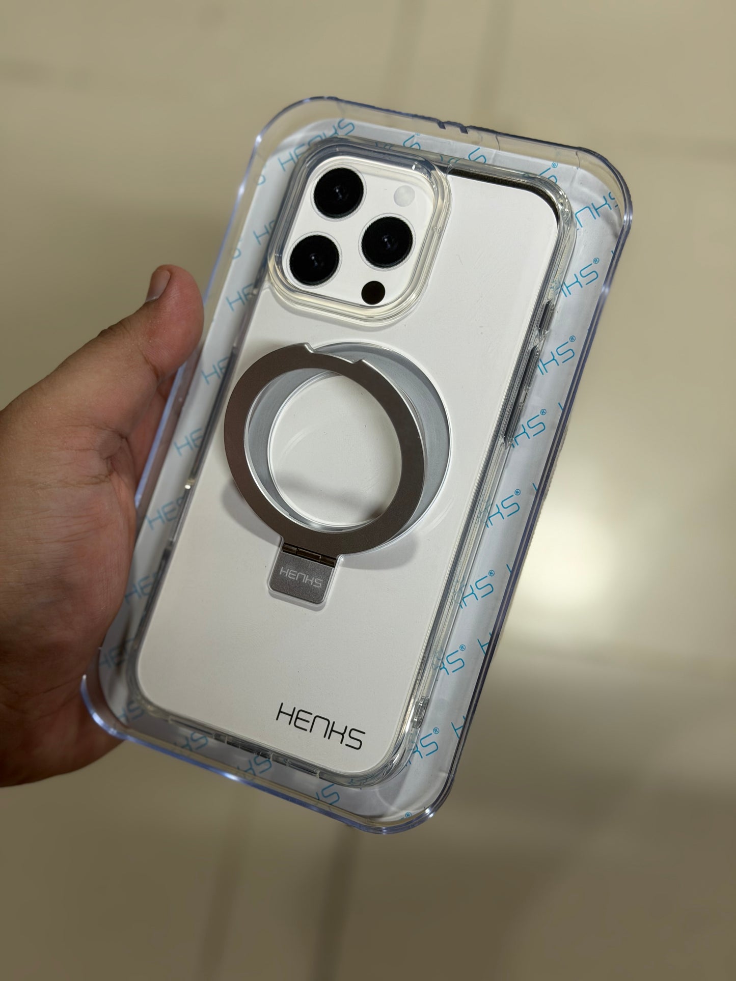 HENKS Clear MagSafe Stand Non-Yellowing Case 16 Pro Max