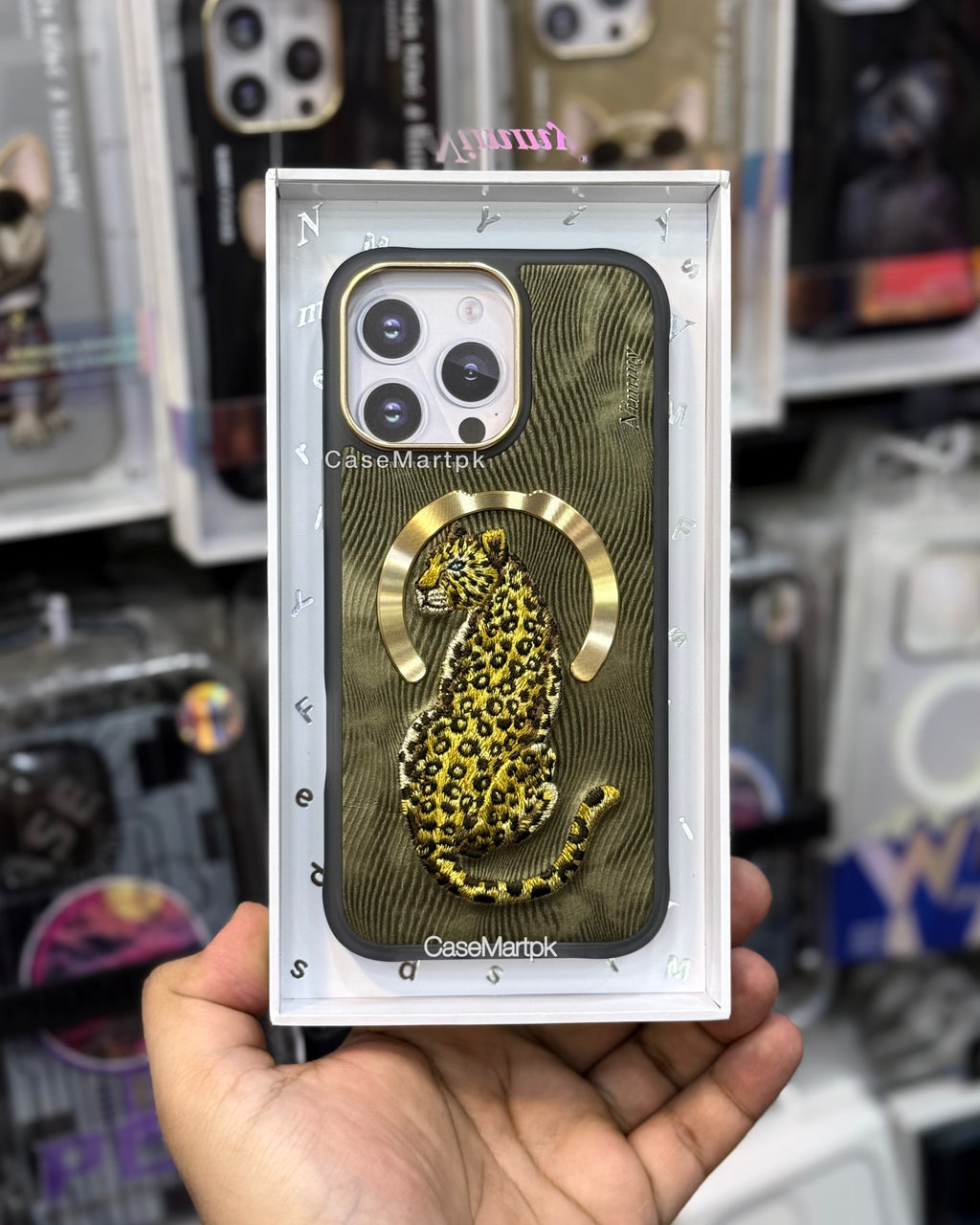 Nimmy Golden MagSafe Leopard 16 Pro Max