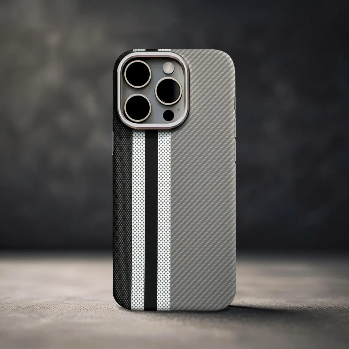 Fusion Wave Carbon Fibre Kevlar case fitted on iPhone
