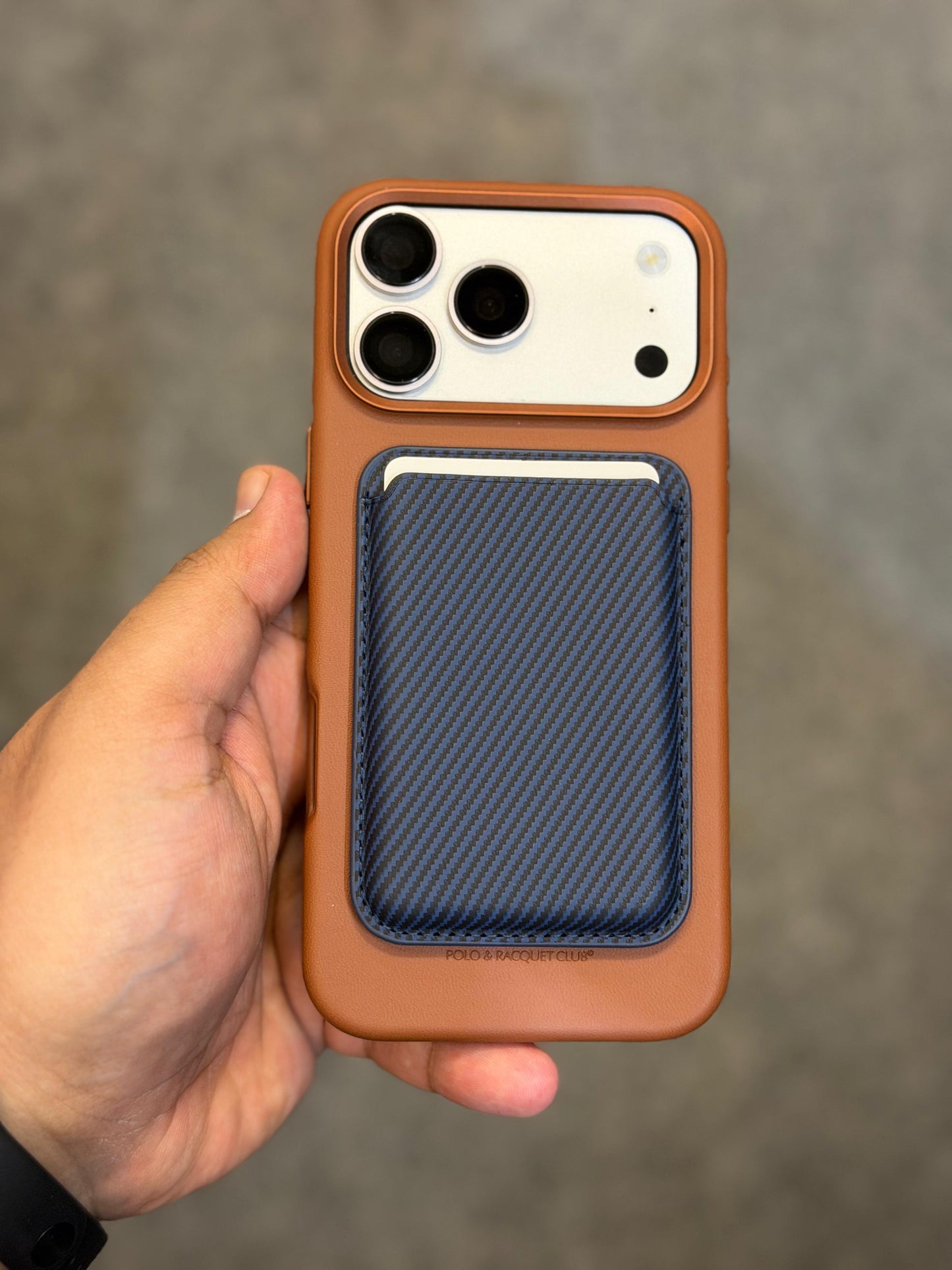 Carbon Fibre MagSafe Card Wallet