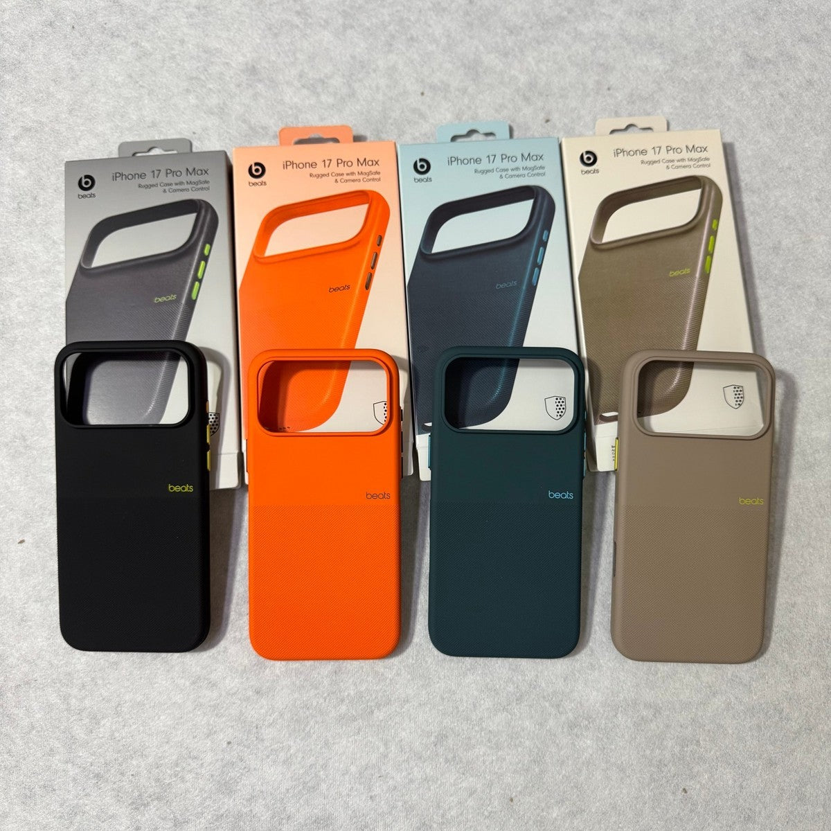 BEATS Rugged MagSafe Case iPhone 17 series